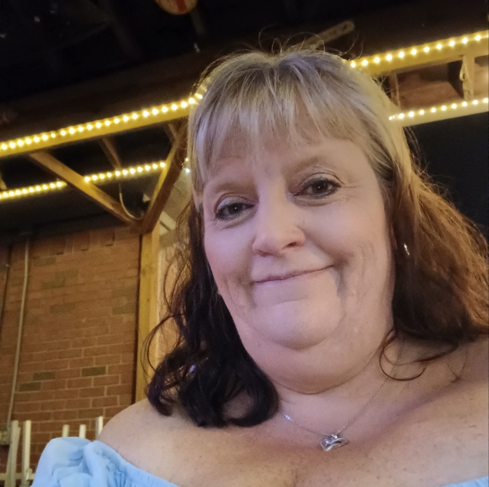 Meet your Posher, Angelique